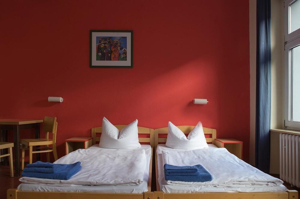 Acama Hotel & Hostel Schoeneberg Berlino Esterno foto